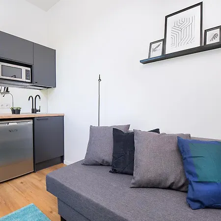 Laki 24 By Easyrentals Apartmán *