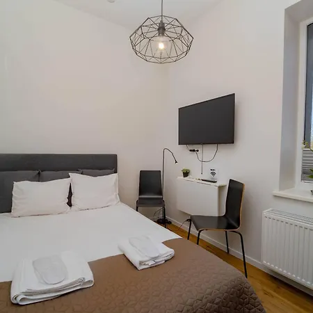 Laki 24 By Easyrentals Апартаменты