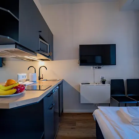 Laki 24 By Easyrentals Apartmán *